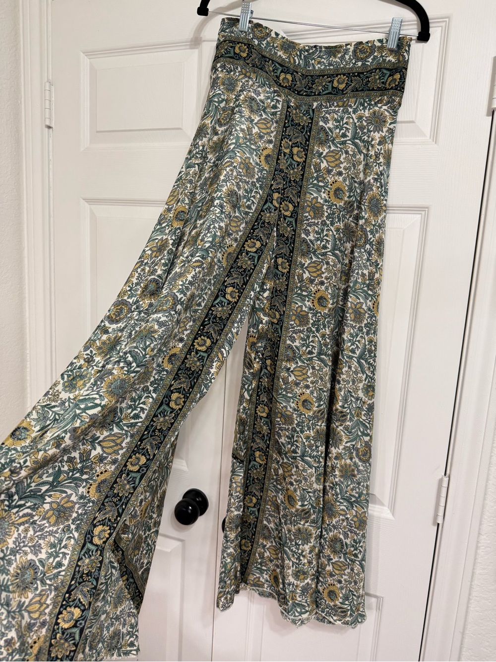 Wide Leg Silk Blend Pant - Picture 2 of 7